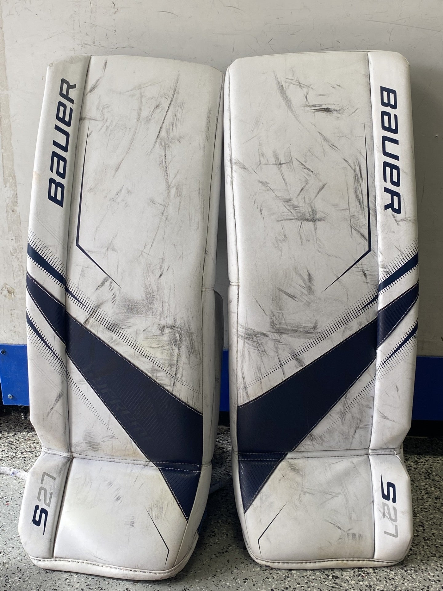 BAUER SUPREME S27 HOCKEY GOALIE PADS SR SMALL-Sports Replay - Sports Excellence-Sports Replay - Sports Excellence