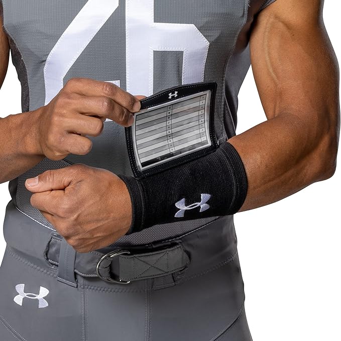 Under Armour Undeniable 3 Window Wristcoach Black Osfm-Under Armour-Sports Replay - Sports Excellence