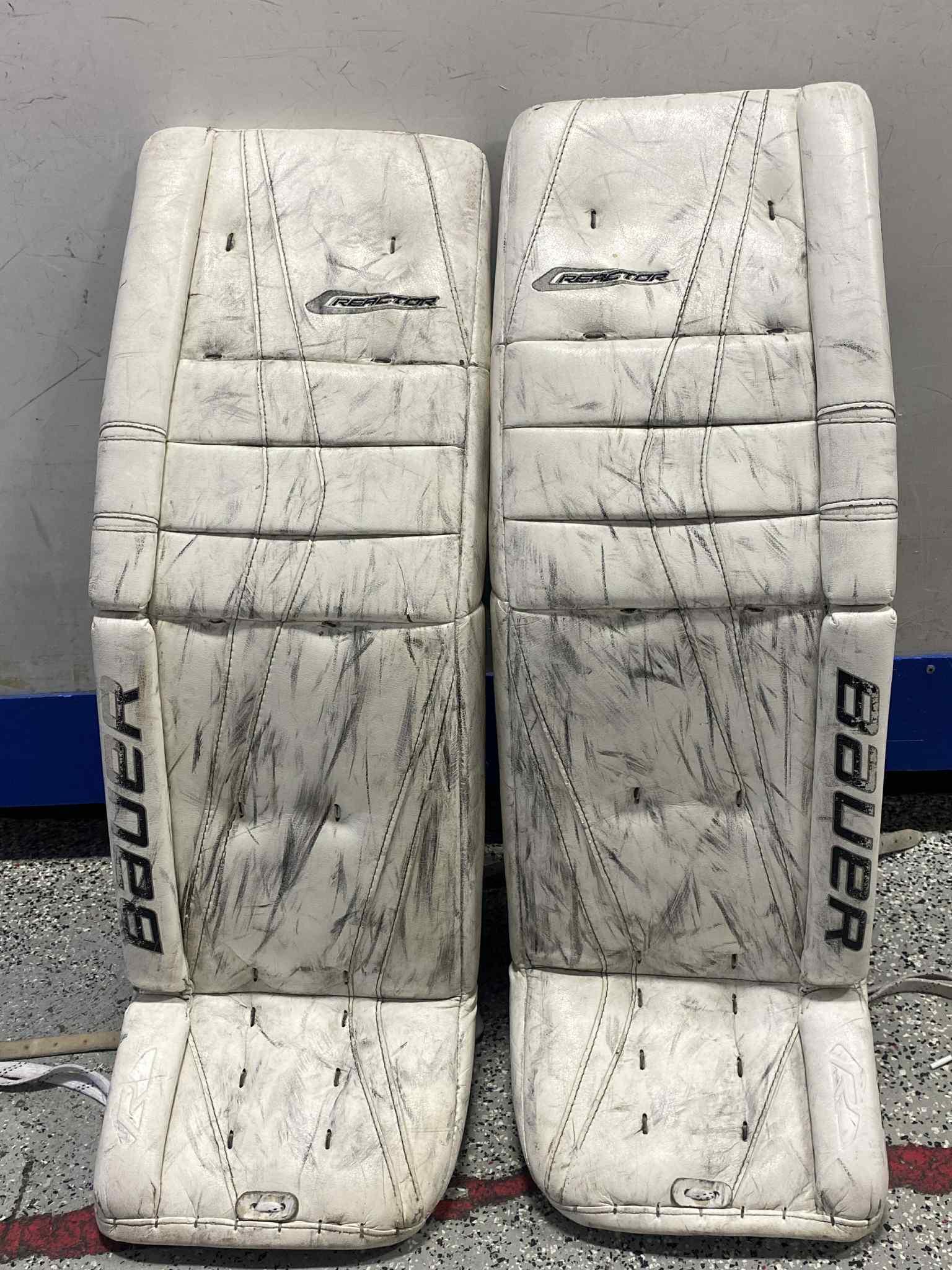 Bauer Reactor R 9000 Hockey Goalie Leg Pads Sr 35+1-Sports Replay - Sports Excellence-Sports Replay - Sports Excellence