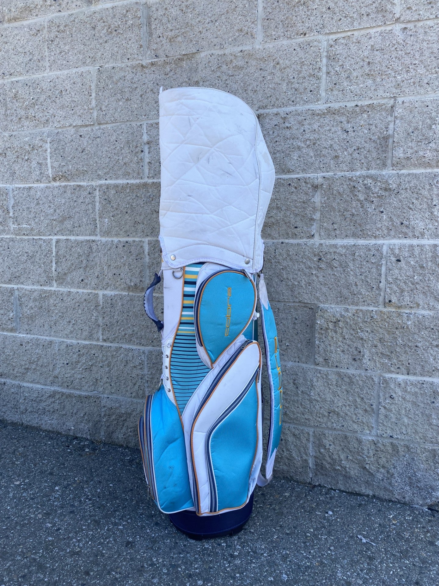 COBRA SAPPHIRE GOLF BAG BABY BLUE WHITE-Sports Replay - Sports Excellence-Sports Replay - Sports Excellence