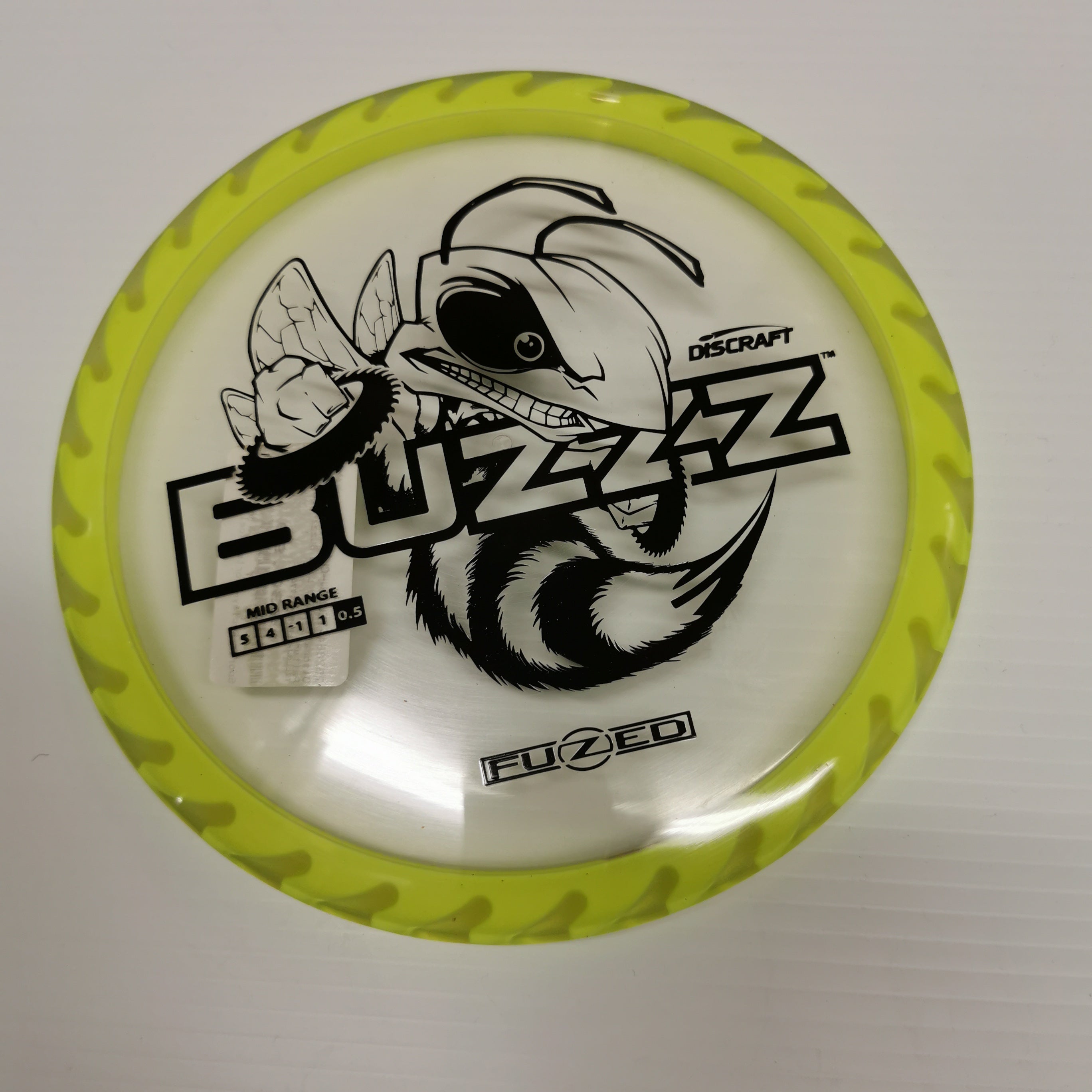 Discraft Fuzed Line Buzzz With Saw Pattern-DISCRAFT-Sports Replay - Sports Excellence