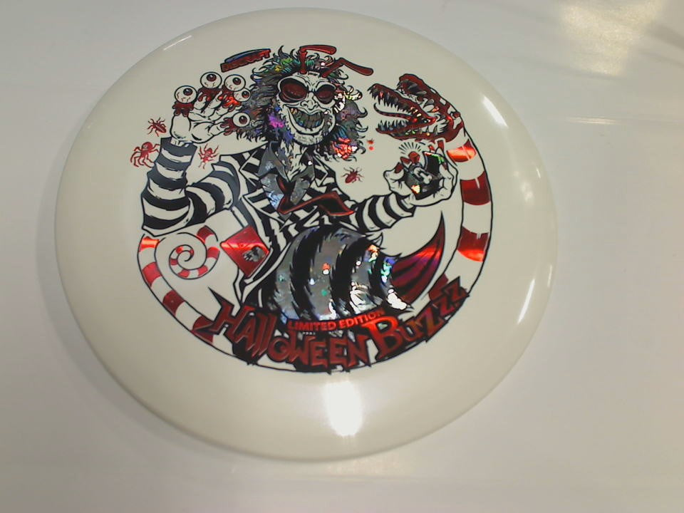 Discraft Triple Foil 2024 Z Glo Halloween Buzzz "Beetlejuice"-DISCRAFT-Sports Replay - Sports Excellence