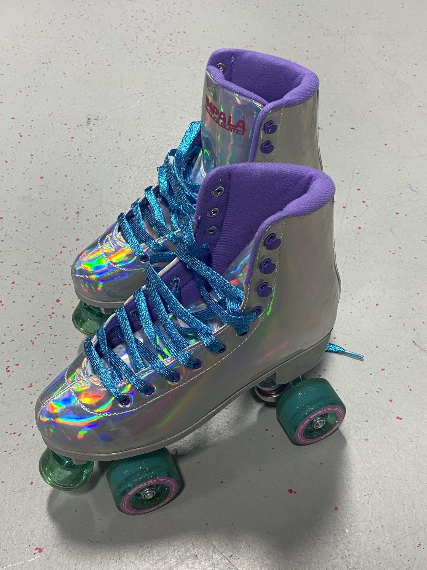 IMPALA ROLLERSKATES HOLOGRAPHIC WMNS 9-Sports Replay - Sports Excellence-Sports Replay - Sports Excellence