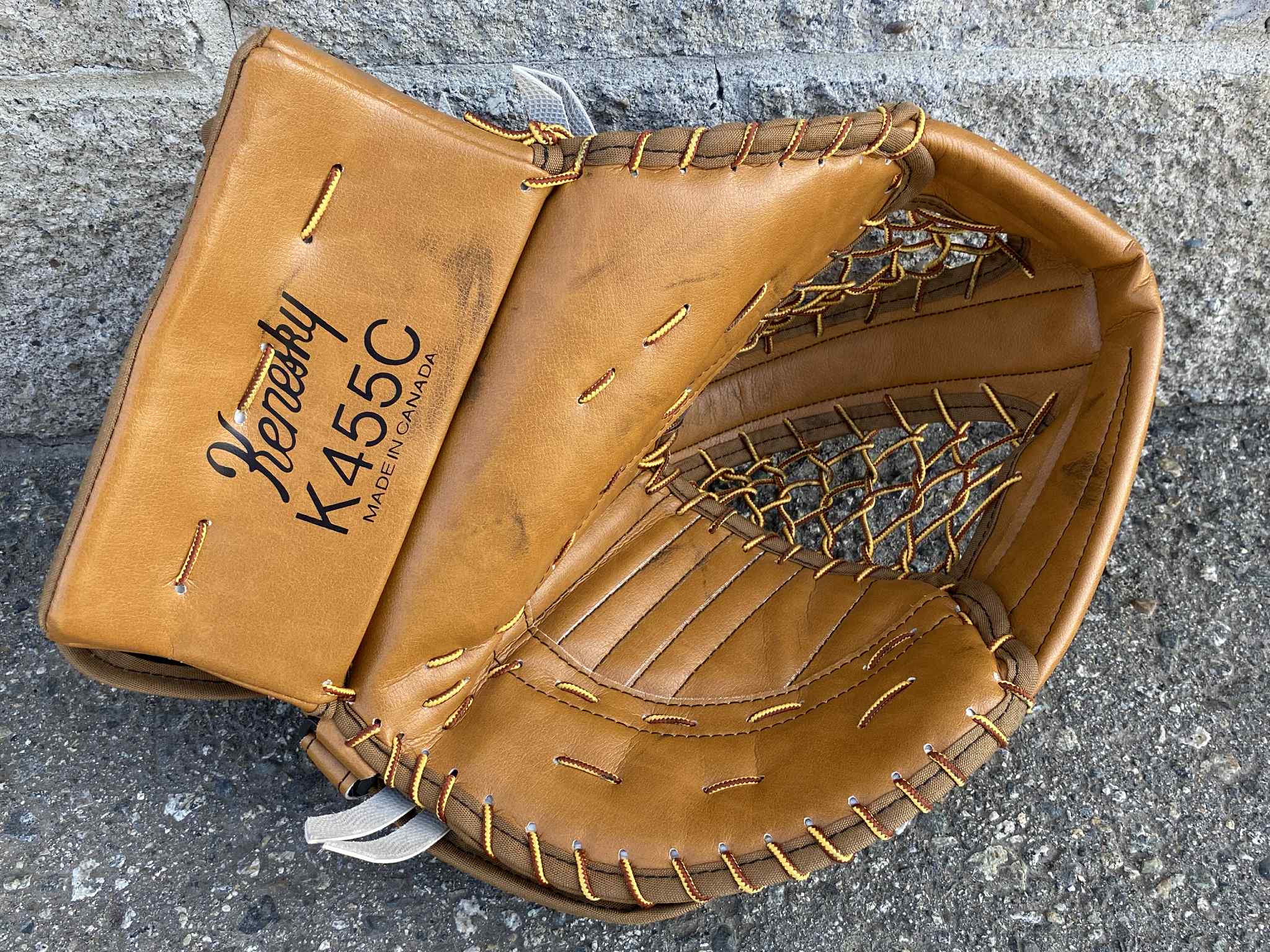 KENESKY K455C RETRO GOALIE TRAPPER SR-TAN -REG-Sports Replay - Sports Excellence-Sports Replay - Sports Excellence