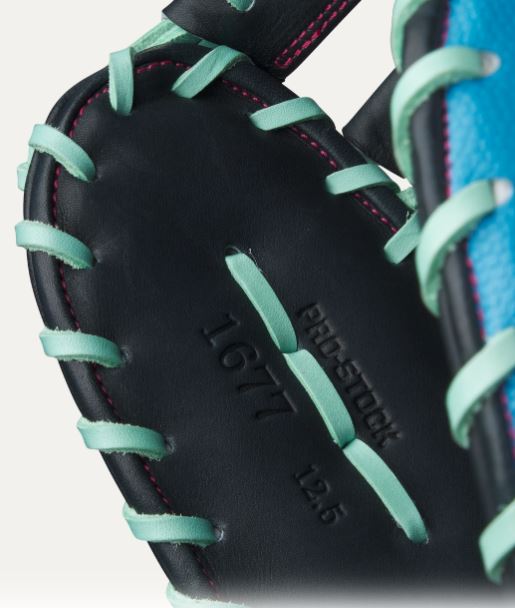 Wilson A2000 1677Ss 12.5" First Base Mitt-Wilson-Sports Replay - Sports Excellence